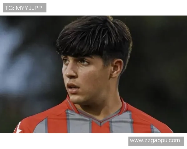 18岁足球天才球星崭露头角 引领未来足坛新潮流 18岁足球天才球星崭露头角 引领未来足坛新潮流