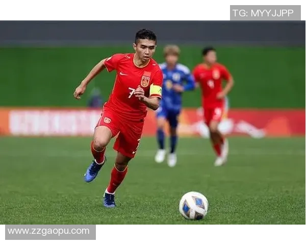 2025年世界十大足球新秀球星崛起 潜力无限的未来之星 2025年世界十大足球新秀球星崛起 潜力无限的未来之星