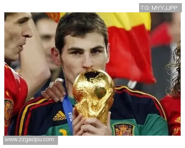 全球足球百大球星排名揭晓 看看谁登顶成为足坛传奇之最 全球足球百大球星排名揭晓 看看谁登顶成为足坛传奇之最