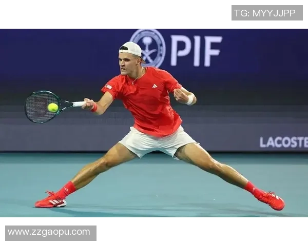 新星闪耀足球赛场 年轻天才如何改变球队命运并引领未来潮流